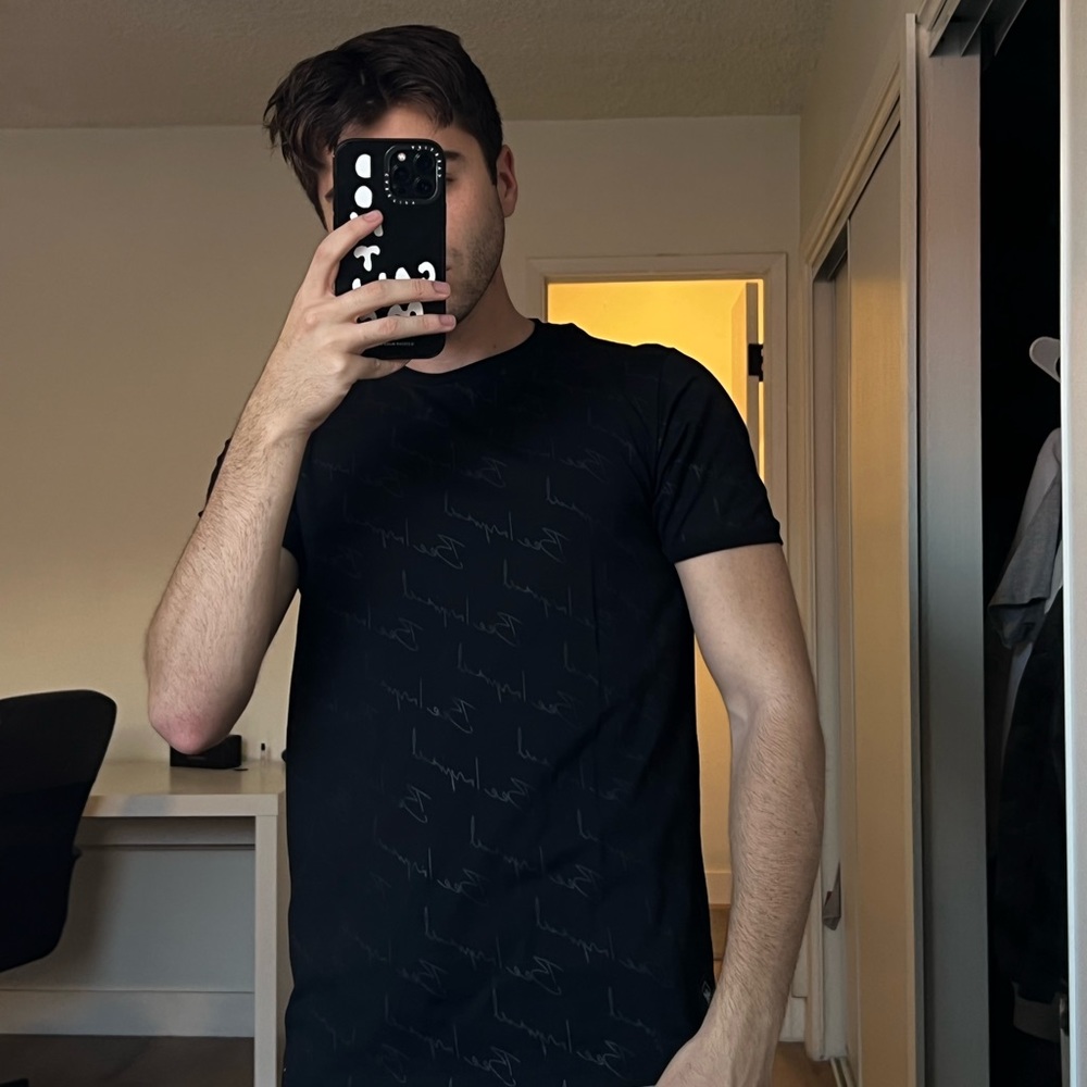 Black tee - brand new